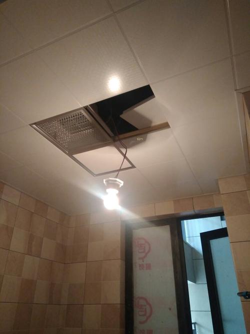 鋁扣板客廳吊頂哪家好-客廳鋁扣板吊頂廠家來講講鋁扣板集成吊頂的優缺點有哪些